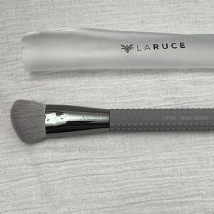 LaRuce Gray Angle Contour Brush